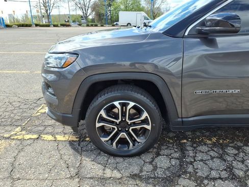 Used 2023 Jeep Compass Limited AWD/4WD image 23