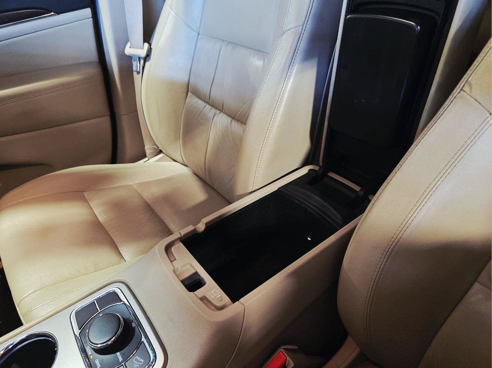 Used 2015 Jeep Grand Cherokee Limited AWD/4WD image 41