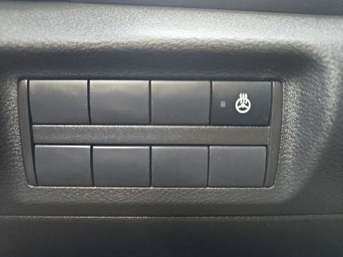 Certified 2021 Nissan Kicks SR w/ SR Premium Package image 10