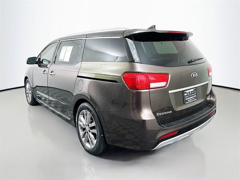 Used 2018 Kia Sedona SX Limited image 5