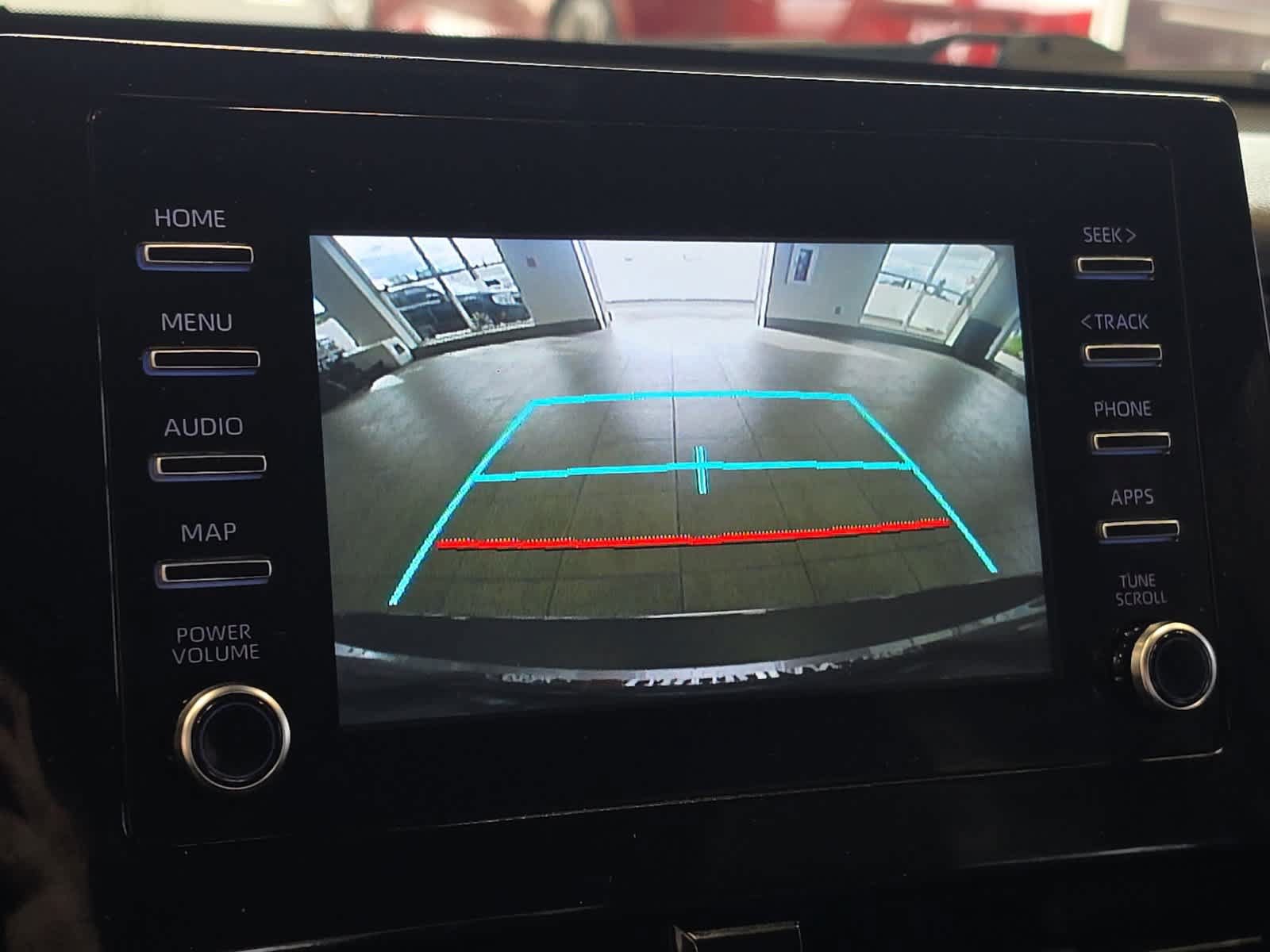 Used 2022 Toyota Camry SE FWD image 26