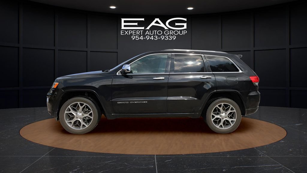 Used 2020 Jeep Grand Cherokee Overland AWD/4WD image 2