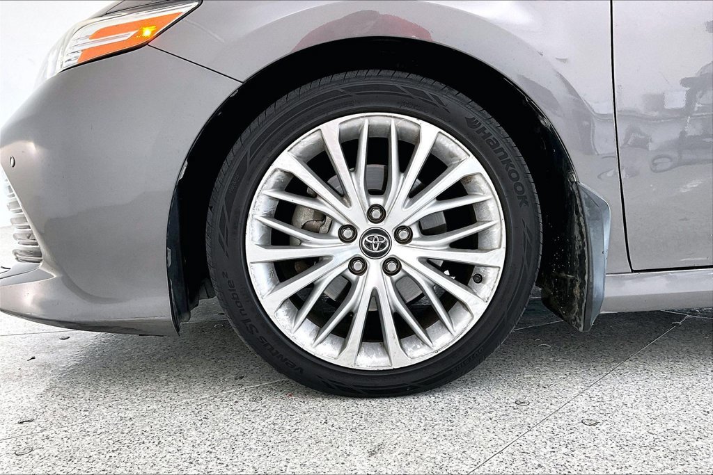 Used 2018 Toyota Camry XLE w/ Driver Assist Package FWD image 10
