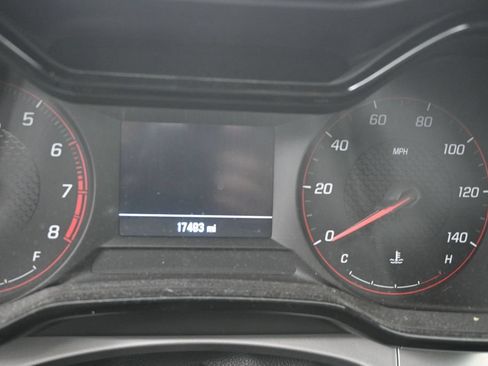 Used 2024 Chevrolet Trax RS w/ Driver Confidence Package FWD image 11