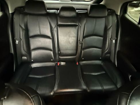 Used 2017 MAZDA MAZDA3 Touring image 33