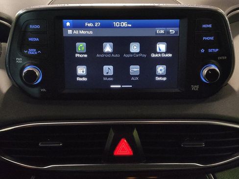 Used 2019 Hyundai Santa Fe SE image 25