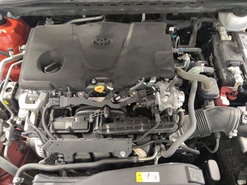 Used 2022 Toyota Camry SE w/ Convenience Package FWD image 30