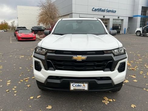 Used 2024 Chevrolet Colorado LT image 4