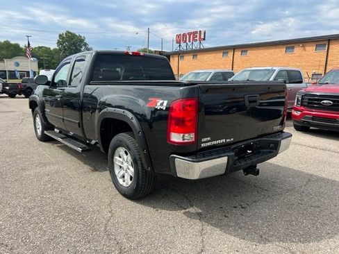 Used 2011 GMC Sierra 1500 SLE w/ Power Tech Package AWD/4WD image 5