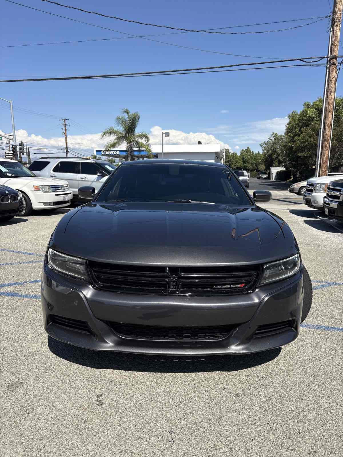 Used 2020 Dodge Charger SXT w/ Leather Interior Group RWD image 5