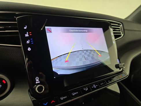 New 2025 Jeep Wagoneer Series II w/ HD Trailer Tow Package image 20