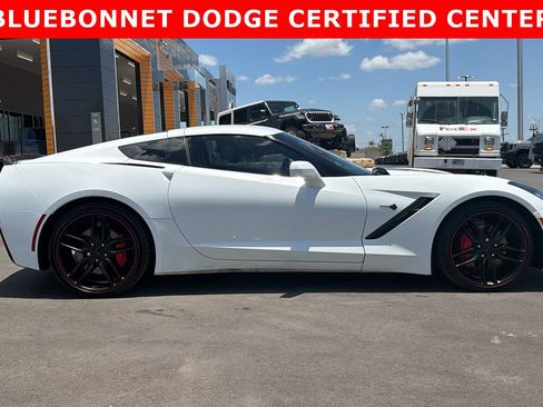 Used 2019 Chevrolet Corvette Stingray Coupe w/ Carbon Flash Badge Package RWD image 4
