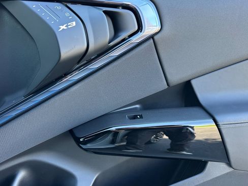 Used 2025 BMW X3 M50 w/ Premium Package image 21