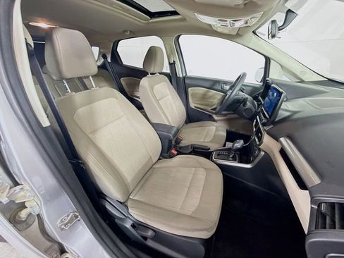 Used 2021 Ford EcoSport SE w/ SE Convenience Package image 30