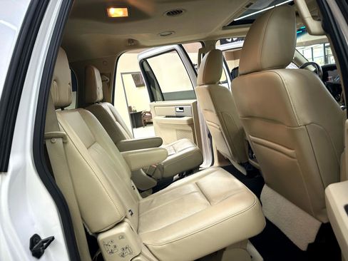 Used 2017 Ford Expedition EL Limited w/ Equipment Group 301A image 37