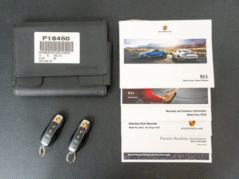 Used 2018 Porsche 911 Targa 4 GTS AWD/4WD image 21