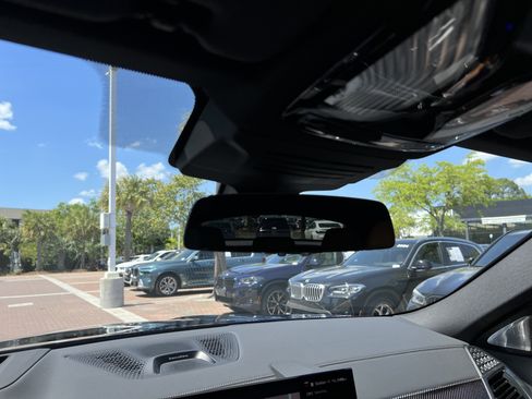 Used 2026 BMW X6 M60i image 27