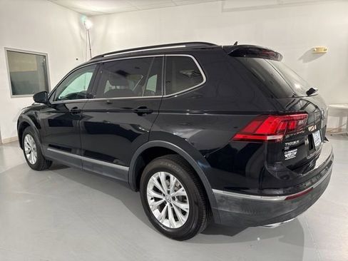 Used 2018 Volkswagen Tiguan SE FWD image 6