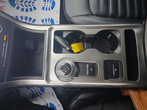 Used 2022 Ford Edge SEL w/ Convenience Package image 19