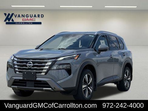 Used 2024 Nissan Rogue SL FWD image 5