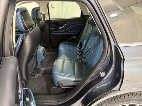 Used 2020 Lincoln Corsair Reserve w/ Equipment Group 201A image 25