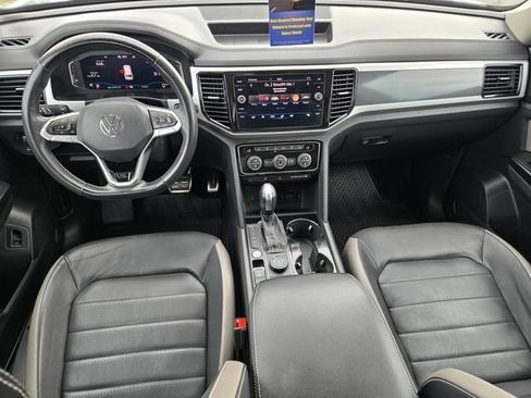 Used 2021 Volkswagen Atlas SEL Premium AWD/4WD image 11