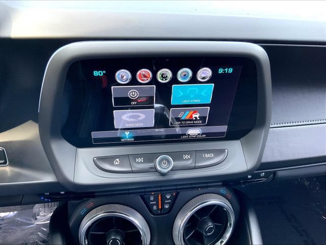 Used 2018 Chevrolet Camaro SS RWD image 37