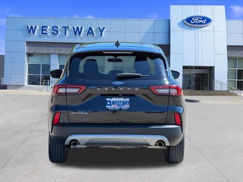 Used 2024 Ford Escape Active FWD image 4