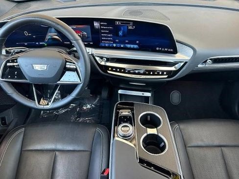 Certified 2024 Cadillac Lyriq Sport RWD image 16