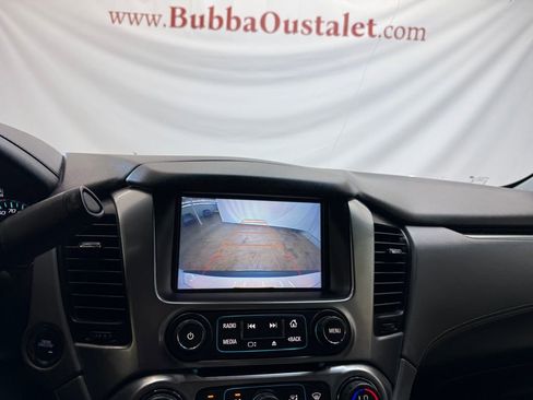 Used 2016 Chevrolet Tahoe LT w/ Luxury Package image 16