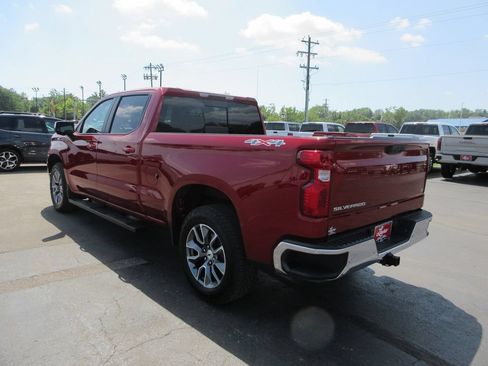 Certified 2024 Chevrolet Silverado 1500 LT w/ Safety Package AWD/4WD image 8