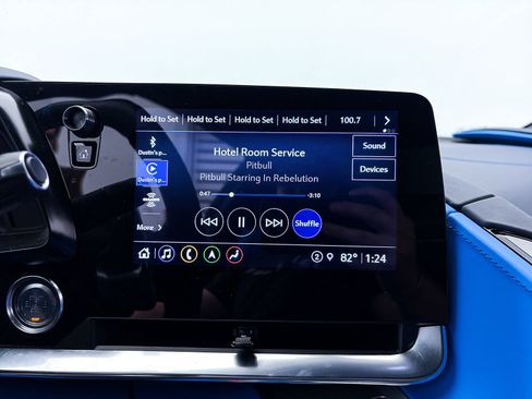 Used 2022 Chevrolet Corvette Stingray Premium Conv w/ Z51 Performance Package RWD image 24