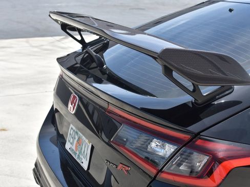Used 2024 Honda Civic Type R image 14