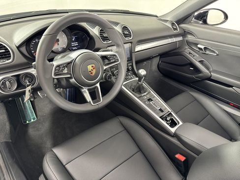 Certified 2025 Porsche 718 Boxster S image 4