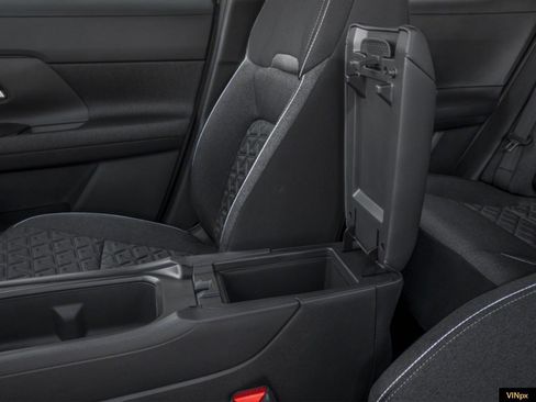 New 2026 Nissan Kicks SV AWD/4WD image 12