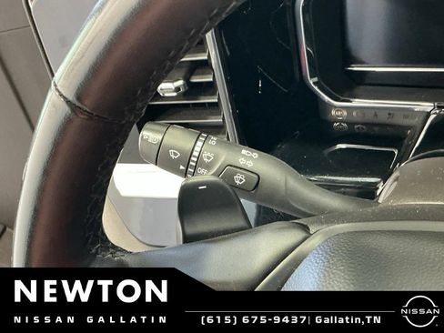 Used 2023 Chevrolet Silverado 1500 LT Trail Boss w/ Protection Package AWD/4WD image 33