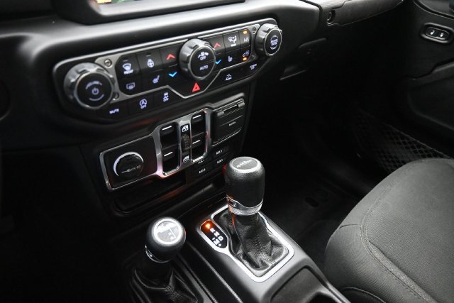 Used 2020 Jeep Gladiator Sport w/ Quick Order Package 24S AWD/4WD image 9