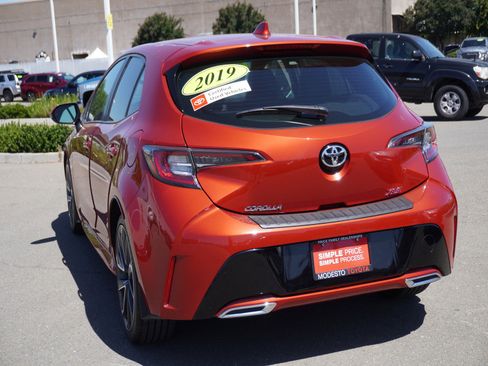 Used 2019 Toyota Corolla XSE w/ Carpet Mat Package FWD image 8