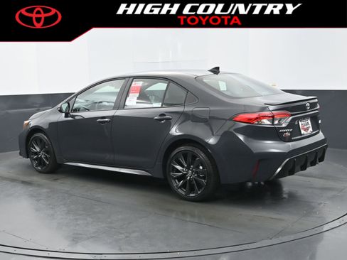 New 2026 Toyota Corolla SE image 3