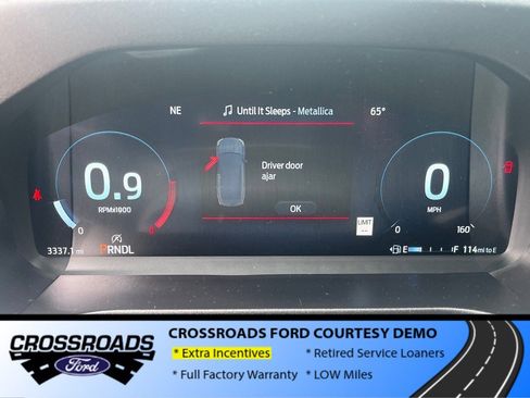 New 2025 Ford Explorer Active image 8