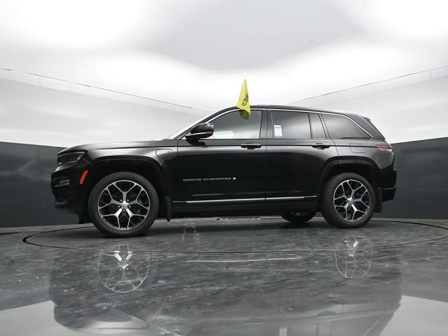Used 2022 Jeep Grand Cherokee Summit AWD/4WD image 68