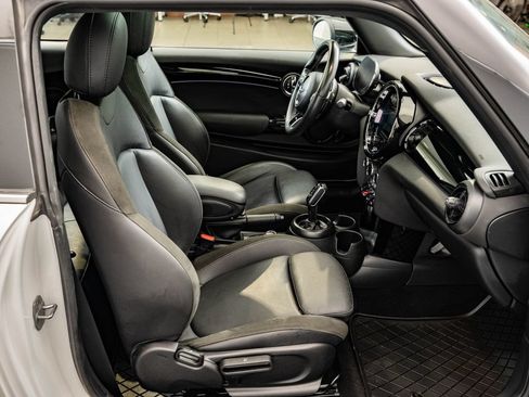 Used 2024 MINI Cooper S w/ Signature Upholstery Package FWD image 22