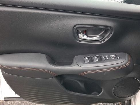 Certified 2024 Honda HR-V Sport image 12