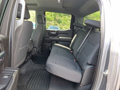 Used 2022 Chevrolet Silverado 1500 LT w/ Bed Protection Package AWD/4WD image 10