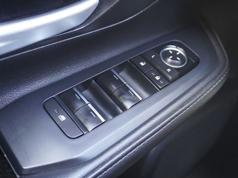 Certified 2024 Toyota Grand Highlander FWD image 16