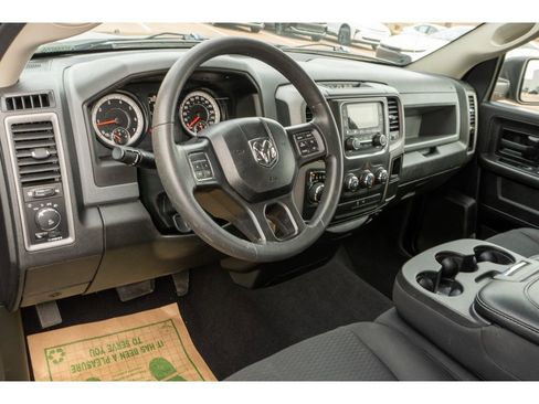 Used 2018 RAM 1500 Express image 11