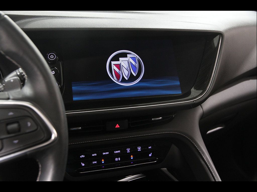 Used 2021 Buick Envision Essence w/ Sport Touring Package FWD image 9
