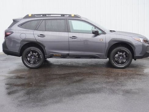 Used 2025 Subaru Outback Wilderness image 2