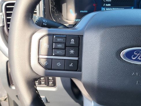 Certified 2025 Ford F250 Lariat w/ Lariat Ultimate Package AWD/4WD image 29