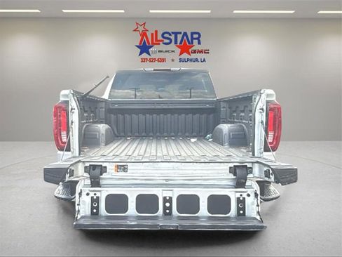 Used 2022 GMC Sierra 1500 SLT w/ X31 Off-Road Package image 2